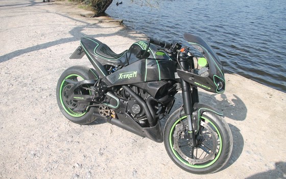 Umgebautes Motorrad Buell Firebolt XB 9R von X-Trem Custombikes - Bild 28 Umgebautes Motorrad Buell Firebolt XB 9R von X-Trem Custombikes - Bild 28