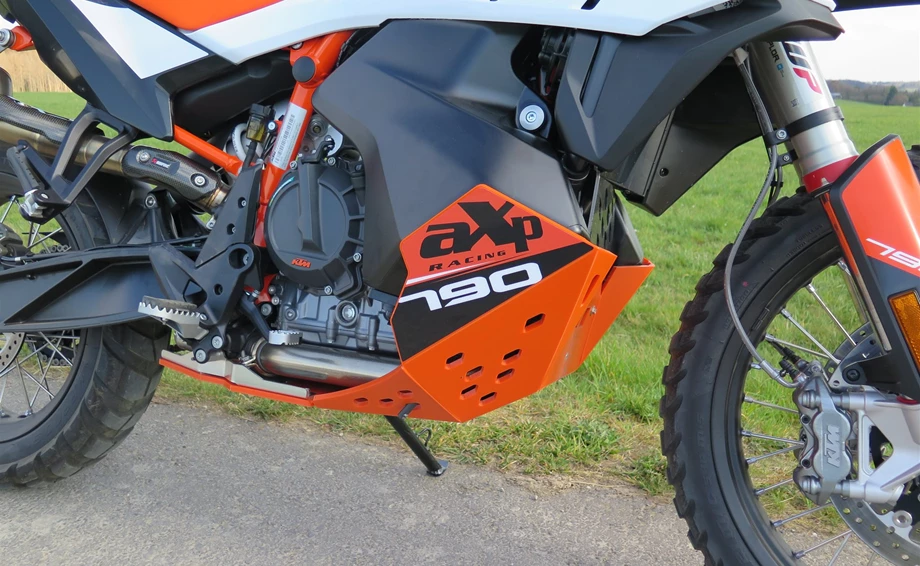 Umbgebautes Motorrad KTM 790 Adventure Bild 6: Umbgebautes Motorrad KTM 790 Adventure