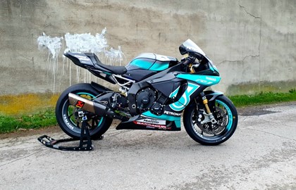 Yamaha R1 Custom Bike Yamaha R1 Custom Bike