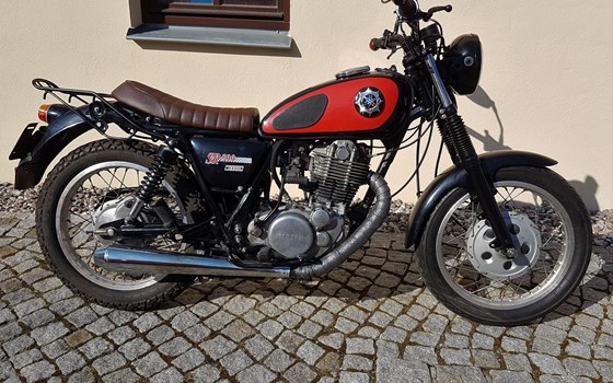 Umgebautes Motorrad Yamaha SR 500 von user1172077 - Bild 11 Umgebautes Motorrad Yamaha SR 500 von user1172077 - Bild 11