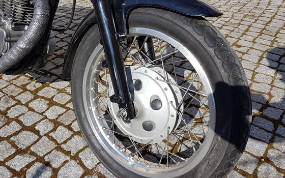 Umgebautes Motorrad Yamaha SR 500 von user1172077 - Bild 5 Umgebautes Motorrad Yamaha SR 500 von user1172077 - Bild 5