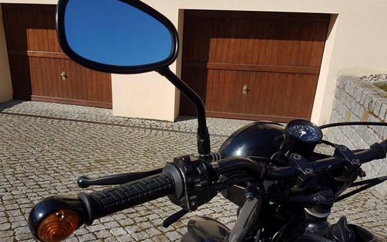Umgebautes Motorrad Yamaha SR 500 von user1172077 - Bild 8 Umgebautes Motorrad Yamaha SR 500 von user1172077 - Bild 8