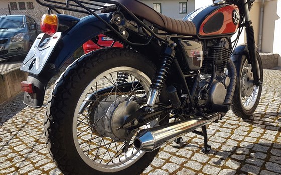 Umgebautes Motorrad Yamaha SR 500 von user1172077 - Bild 9 Umgebautes Motorrad Yamaha SR 500 von user1172077 - Bild 9