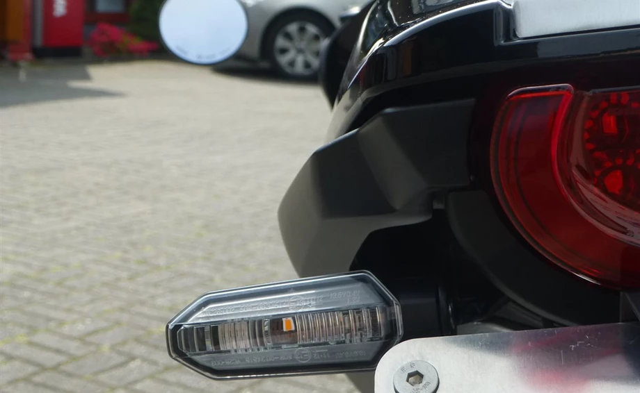 Umbgebautes Motorrad Honda CB1000R+ Bild 3: Umbgebautes Motorrad Honda CB1000R+