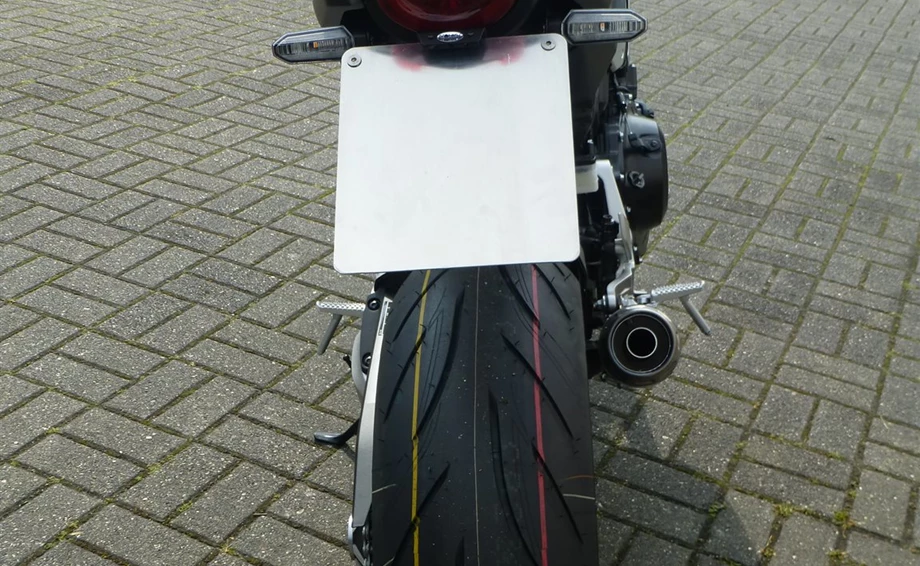 Umbgebautes Motorrad Honda CB1000R+ Bild 5: Umbgebautes Motorrad Honda CB1000R+