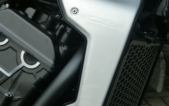 Umgebautes Motorrad Honda CB1000R+ von Tempo-Zweirad-Treff GmbH - Bild 8