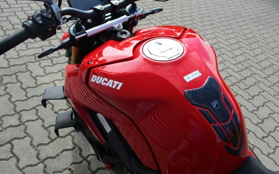 Umgebautes Motorrad Ducati Streetfighter V4 S von Team Wahlers GmbH - Bild 21 Umgebautes Motorrad Ducati Streetfighter V4 S von Team Wahlers GmbH - Bild 21