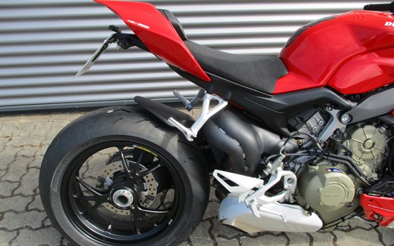 Umgebautes Motorrad Ducati Streetfighter V4 S von Team Wahlers GmbH - Bild 6 Umgebautes Motorrad Ducati Streetfighter V4 S von Team Wahlers GmbH - Bild 6