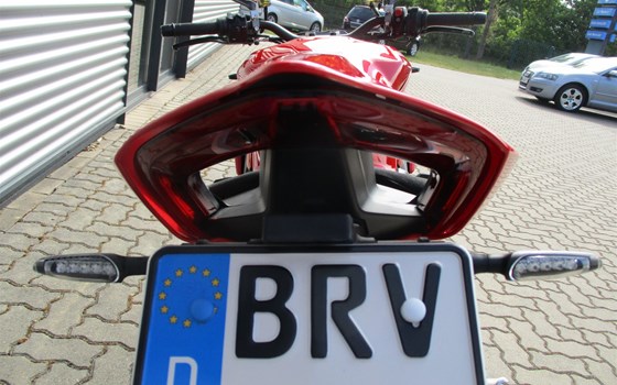 Umgebautes Motorrad Ducati Streetfighter V4 S von Team Wahlers GmbH - Bild 17 Umgebautes Motorrad Ducati Streetfighter V4 S von Team Wahlers GmbH - Bild 17