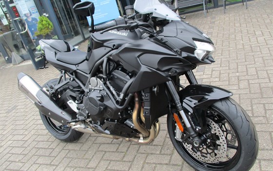 Umgebautes Motorrad Kawasaki Z H2 von Team Wahlers GmbH - Bild 3 Umgebautes Motorrad Kawasaki Z H2 von Team Wahlers GmbH - Bild 3