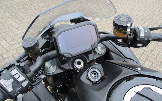 Umgebautes Motorrad Kawasaki Z H2 von Team Wahlers GmbH - Bild 8 Umgebautes Motorrad Kawasaki Z H2 von Team Wahlers GmbH - Bild 8