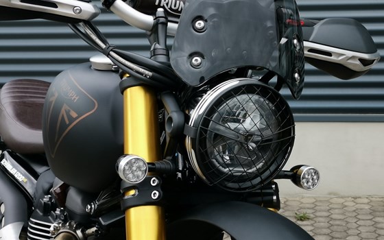Umgebautes Motorrad Triumph Scrambler 1200 XE von Stärker-Profil GmbH - Bild 2 Umgebautes Motorrad Triumph Scrambler 1200 XE von Stärker-Profil GmbH - Bild 2