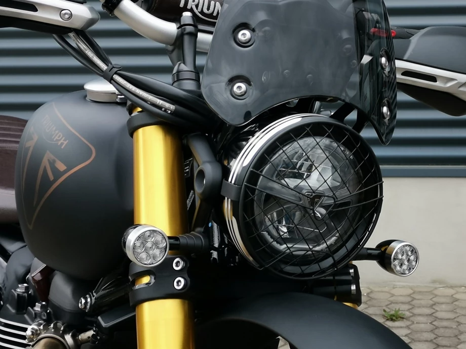 Umbgebautes Motorrad Triumph Scrambler 1200 XE Bild 2: Umbgebautes Motorrad Triumph Scrambler 1200 XE