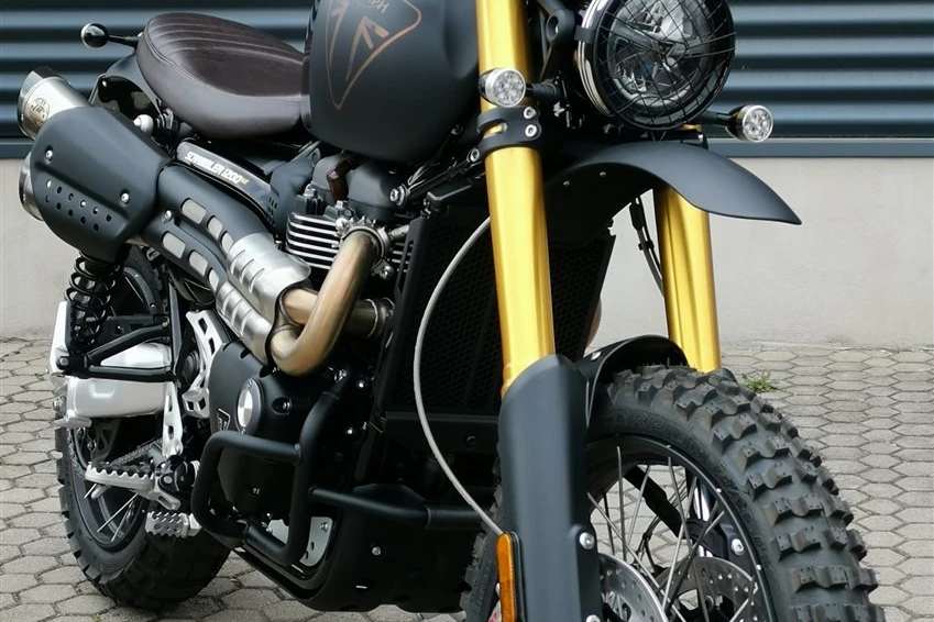 Umbgebautes Motorrad Triumph Scrambler 1200 XE Bild 15: Umbgebautes Motorrad Triumph Scrambler 1200 XE