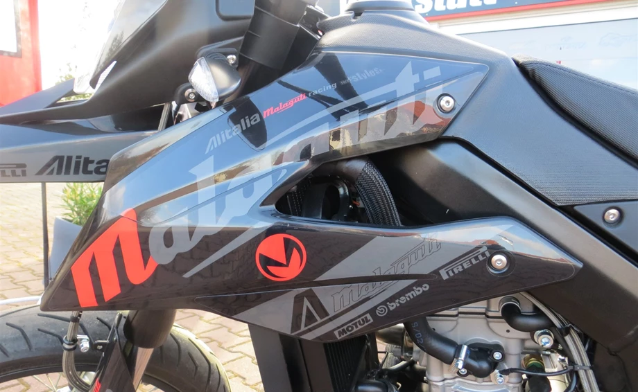 Umbgebautes Motorrad Malaguti XSM 125 Supermoto Bild 11: Umbgebautes Motorrad Malaguti XSM 125 Supermoto