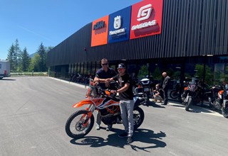 KTM 690 Enduro R KTM 690 Enduro R