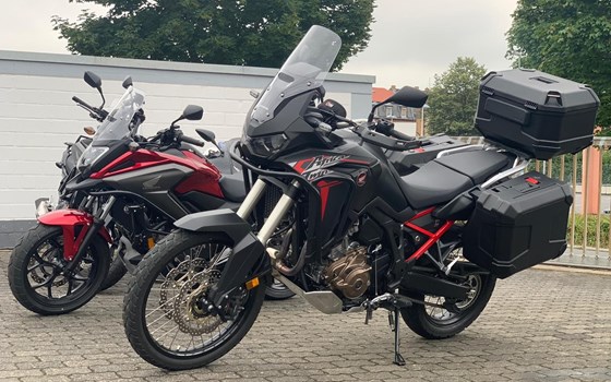 Umgebautes Motorrad Honda CRF1100L Africa Twin von Motorradtechnik Lang GmbH - Bild 1 Umgebautes Motorrad Honda CRF1100L Africa Twin von Motorradtechnik Lang GmbH - Bild 1
