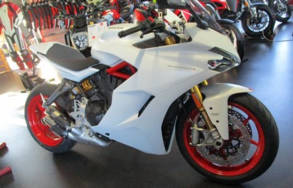 Ducati SuperSport S Custom Bike Ducati SuperSport S Custom Bike