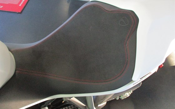Umgebautes Motorrad Ducati SuperSport S von Team Wahlers GmbH - Bild 9 Umgebautes Motorrad Ducati SuperSport S von Team Wahlers GmbH - Bild 9
