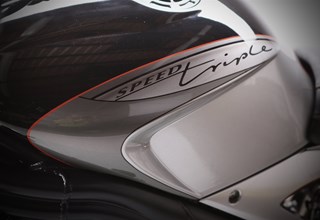 Triumph Speed Triple 1050