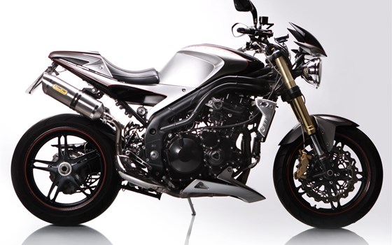 Umgebautes Motorrad Triumph Speed Triple 1050 von Triumph Emsland - Hertrampf Racing - Bild 8 Umgebautes Motorrad Triumph Speed Triple 1050 von Triumph Emsland - Hertrampf Racing - Bild 8