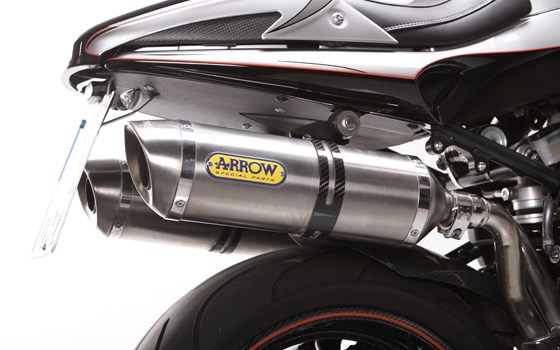 Umgebautes Motorrad Triumph Speed Triple 1050 von Triumph Emsland - Hertrampf Racing - Bild 10 Umgebautes Motorrad Triumph Speed Triple 1050 von Triumph Emsland - Hertrampf Racing - Bild 10