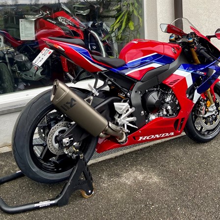 Honda CBR1000RR-R Fireblade SP 