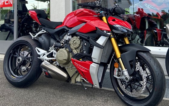 Umgebautes Motorrad Ducati Streetfighter V4 S von Direct Performance - Bild 3 Umgebautes Motorrad Ducati Streetfighter V4 S von Direct Performance - Bild 3