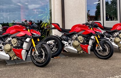 Ducati Streetfighter V4 S Custom Bike