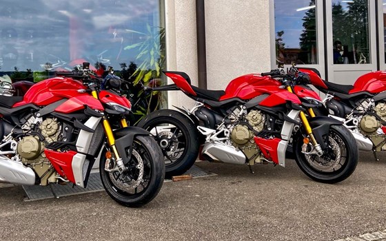 Umgebautes Motorrad Ducati Streetfighter V4 S von Direct Performance - Bild 1 Umgebautes Motorrad Ducati Streetfighter V4 S von Direct Performance - Bild 1