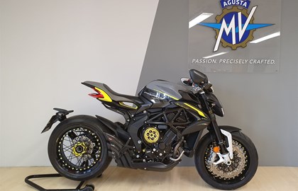 MV Agusta Dragster 800 RR Custom Bike