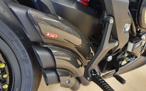 Umgebautes Motorrad MV Agusta Dragster 800 RR von Motorrad Scheunpflug e.K. - Bild 6 Umgebautes Motorrad MV Agusta Dragster 800 RR von Motorrad Scheunpflug e.K. - Bild 6