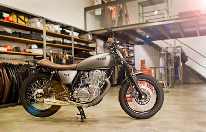 Yamaha SR 400 Custom Bike Yamaha SR 400 Custom Bike