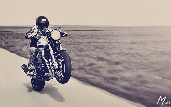 Umgebautes Motorrad Yamaha XJR 1300 von WS-Motorradtechnik KG - Bild 1 Umgebautes Motorrad Yamaha XJR 1300 von WS-Motorradtechnik KG - Bild 1