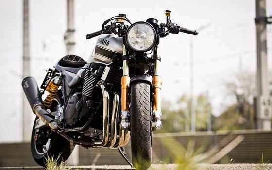 Umgebautes Motorrad Yamaha XJR 1300 von WS-Motorradtechnik KG - Bild 5 Umgebautes Motorrad Yamaha XJR 1300 von WS-Motorradtechnik KG - Bild 5