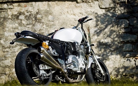 Umgebautes Motorrad Yamaha XJR 1300 von WS-Motorradtechnik KG - Bild 2 Umgebautes Motorrad Yamaha XJR 1300 von WS-Motorradtechnik KG - Bild 2