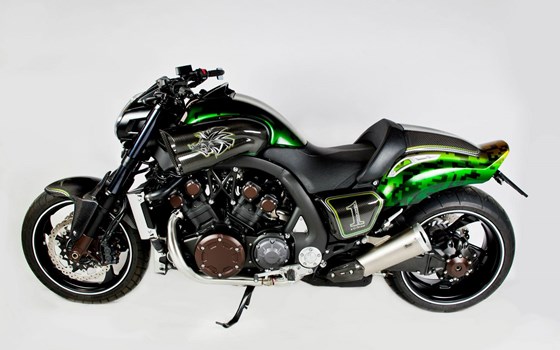 Umgebautes Motorrad Yamaha V-MAX von WS-Motorradtechnik KG - Bild 8 Umgebautes Motorrad Yamaha V-MAX von WS-Motorradtechnik KG - Bild 8