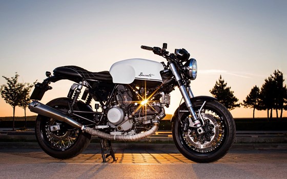 Umgebautes Motorrad Ducati GT 1000 von WS-Motorradtechnik KG - Bild 1 Umgebautes Motorrad Ducati GT 1000 von WS-Motorradtechnik KG - Bild 1