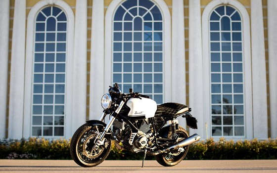 Umgebautes Motorrad Ducati GT 1000 von WS-Motorradtechnik KG - Bild 3 Umgebautes Motorrad Ducati GT 1000 von WS-Motorradtechnik KG - Bild 3