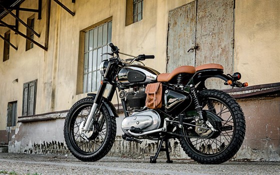 Umgebautes Motorrad Royal Enfield Bullet 500 Custom von WS-Motorradtechnik KG - Bild 2 Umgebautes Motorrad Royal Enfield Bullet 500 Custom von WS-Motorradtechnik KG - Bild 2