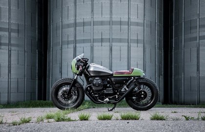 Moto Guzzi V9 Bobber Custom Bike