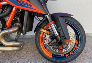 KTM 1290 Super Duke R KTM 1290 Super Duke R