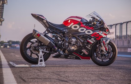 BMW S 1000 RR Custom Bike BMW S 1000 RR Custom Bike