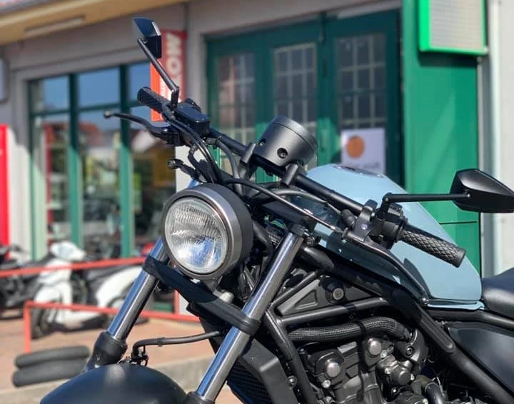 Rebuilt motorbike Honda CMX500 Rebel Bild 1: Rebuilt motorbike Honda CMX500 Rebel