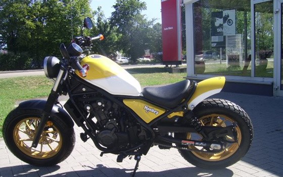 Umgebautes Motorrad Honda CMX500 Rebel von Auto-Boos GmbH - Bild 1 Umgebautes Motorrad Honda CMX500 Rebel von Auto-Boos GmbH - Bild 1