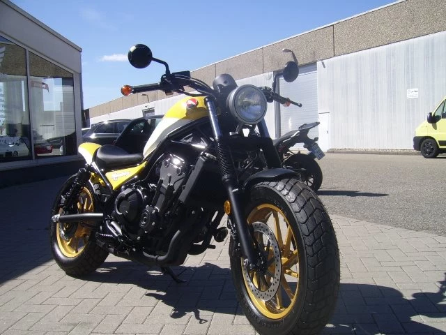 Rebuilt motorbike Honda CMX500 Rebel Bild 14: Rebuilt motorbike Honda CMX500 Rebel