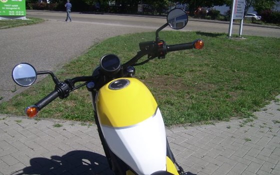 Umgebautes Motorrad Honda CMX500 Rebel von Auto-Boos GmbH - Bild 4 Umgebautes Motorrad Honda CMX500 Rebel von Auto-Boos GmbH - Bild 4