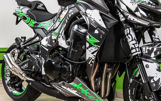 Umgebautes Motorrad Kawasaki Z1000 von Bikers-Euroshop - Bild 3 Umgebautes Motorrad Kawasaki Z1000 von Bikers-Euroshop - Bild 3