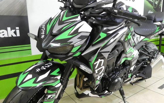 Umgebautes Motorrad Kawasaki Z1000 von Bikers-Euroshop - Bild 10 Umgebautes Motorrad Kawasaki Z1000 von Bikers-Euroshop - Bild 10