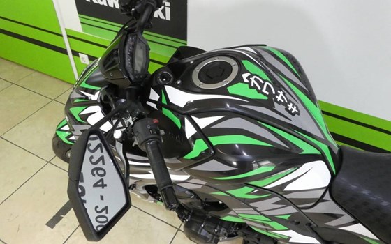 Umgebautes Motorrad Kawasaki Z1000 von Bikers-Euroshop - Bild 6 Umgebautes Motorrad Kawasaki Z1000 von Bikers-Euroshop - Bild 6